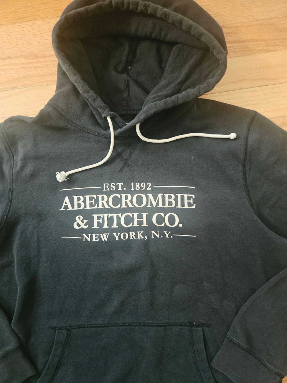 Abercrombie & Fitch Black Hoodie Logo mens Largr